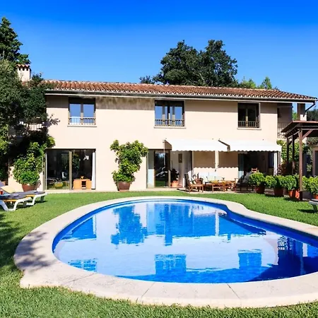 Llamas Villa Pollença